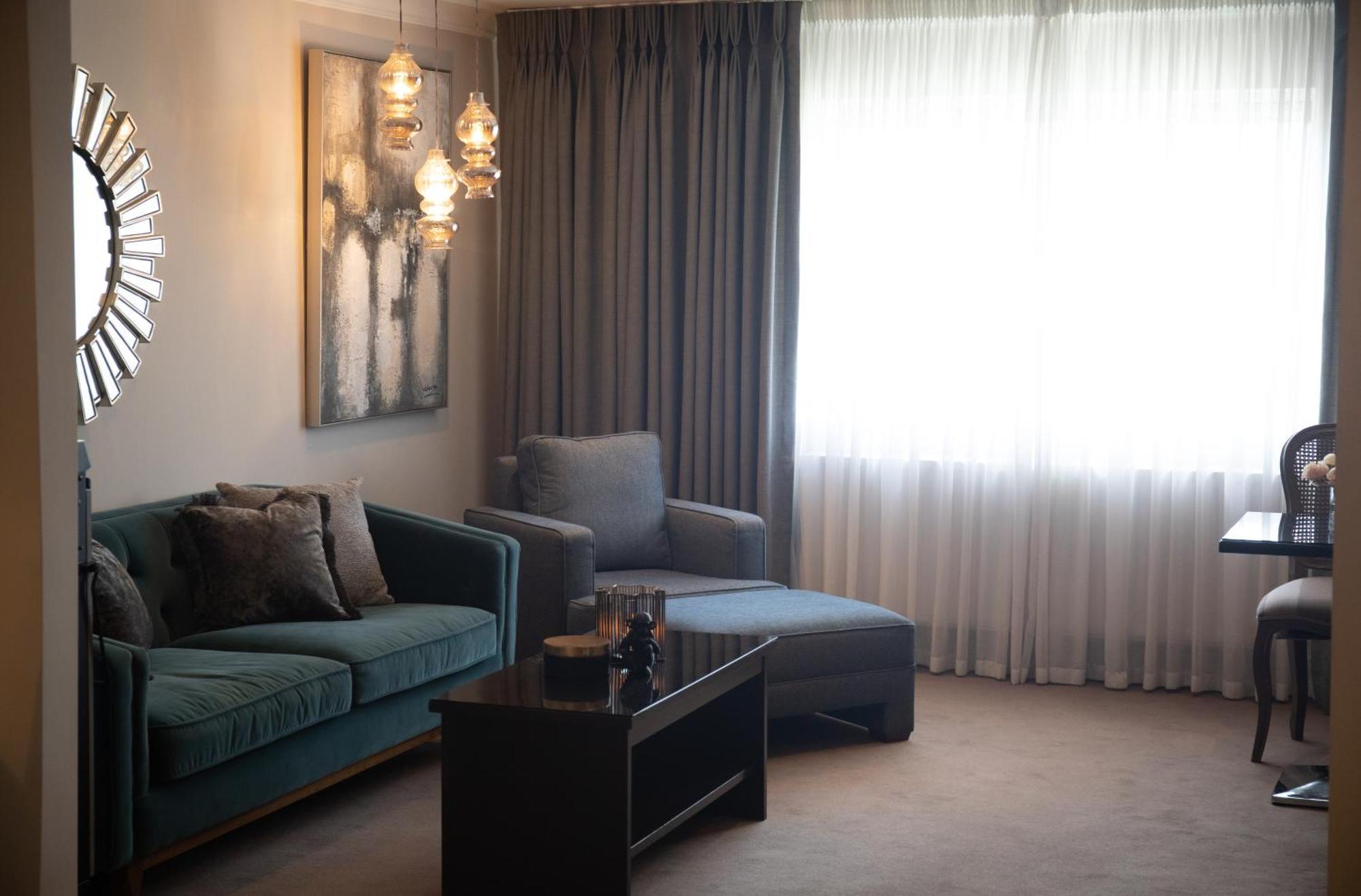Killarney Oaks Hotel Buitenkant foto