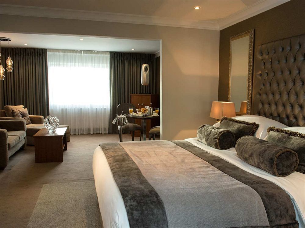 Killarney Oaks Hotel Buitenkant foto